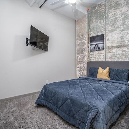 The Davis Lofts At Main Street - Unit 2B Apartment Rocky Mount Luaran gambar